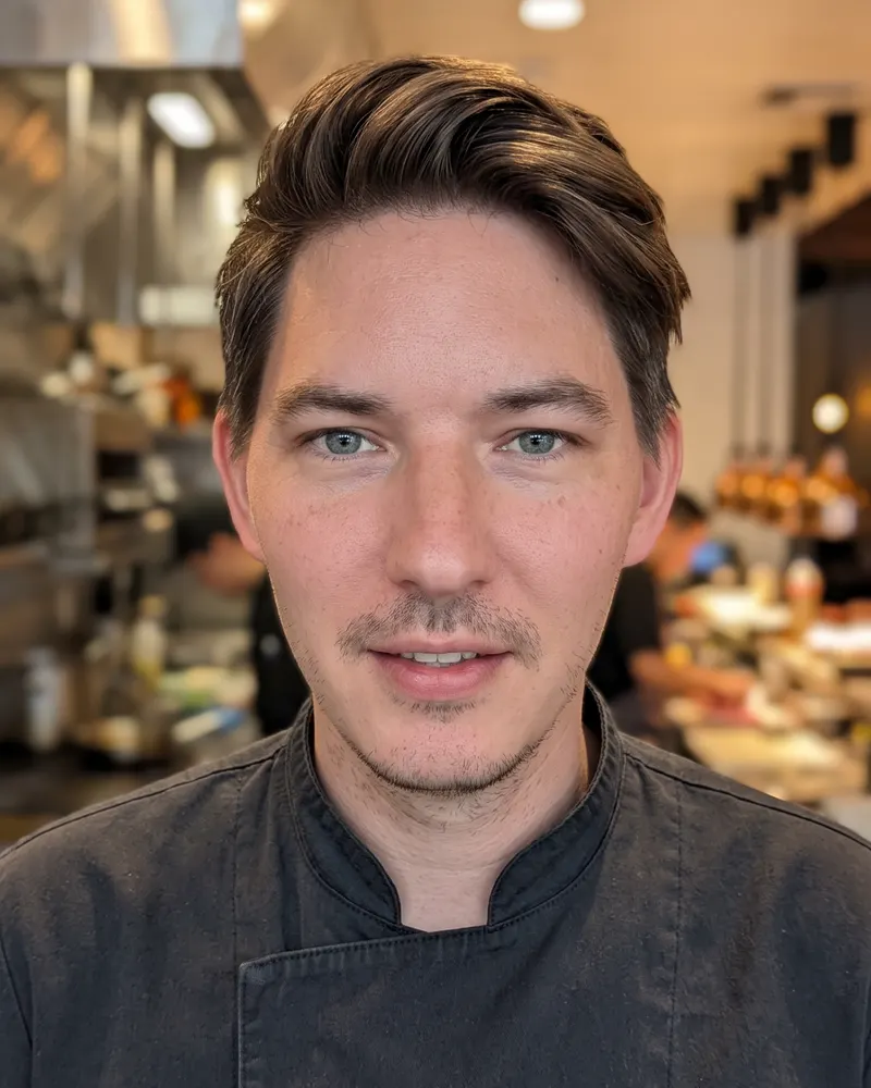 Marcel, Koch und Gründer von GastroKalk